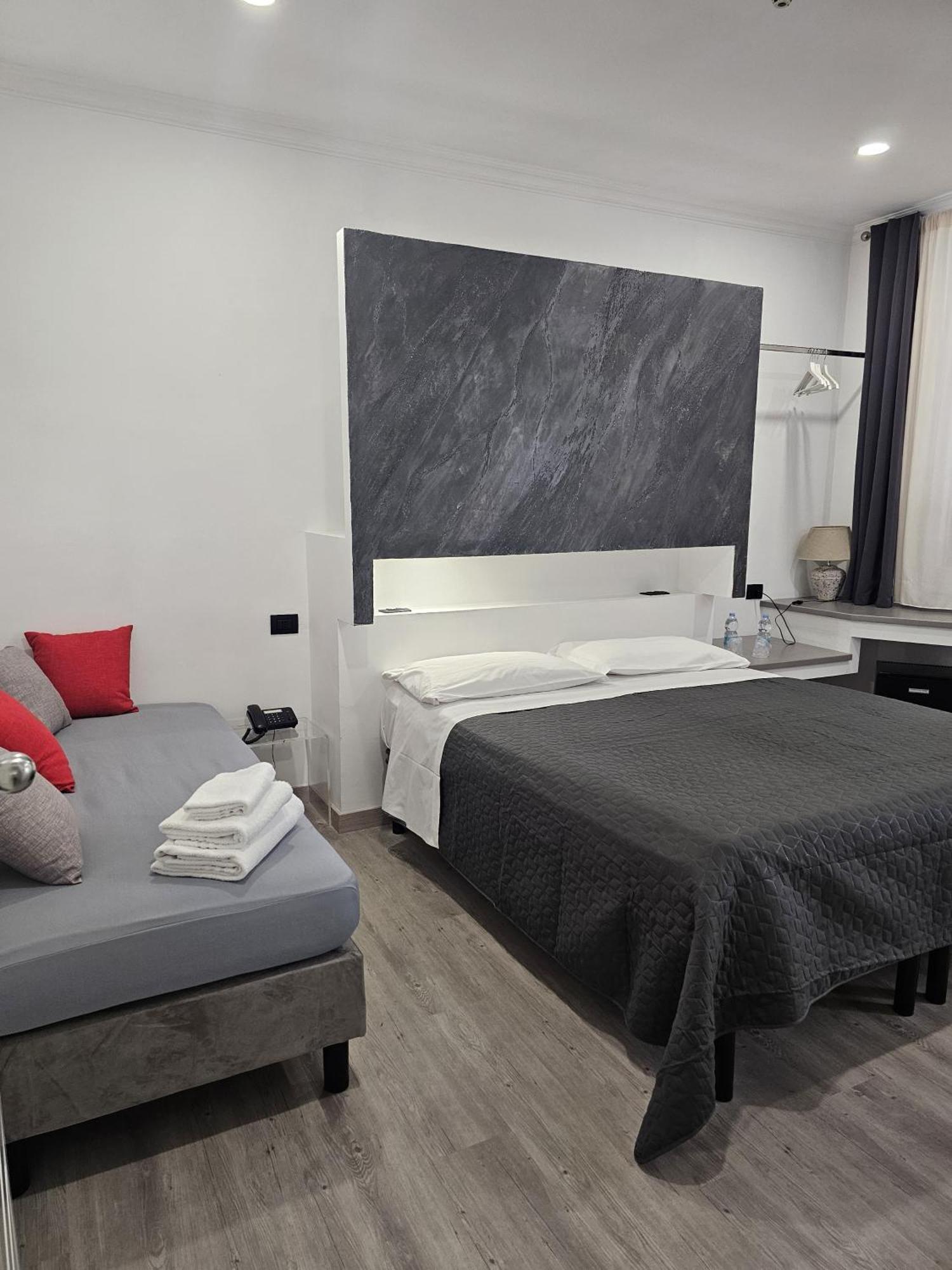 Crossroad Hotel Ρώμη Εξωτερικό φωτογραφία